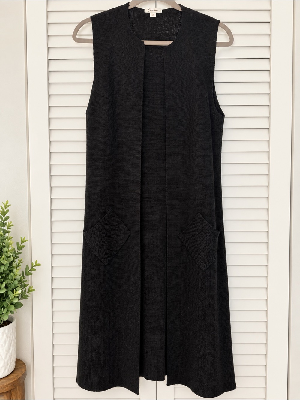 COCOGIO long black vest